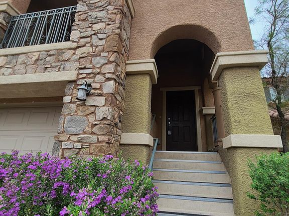 2nd image of 10495 Wildflower Gully St