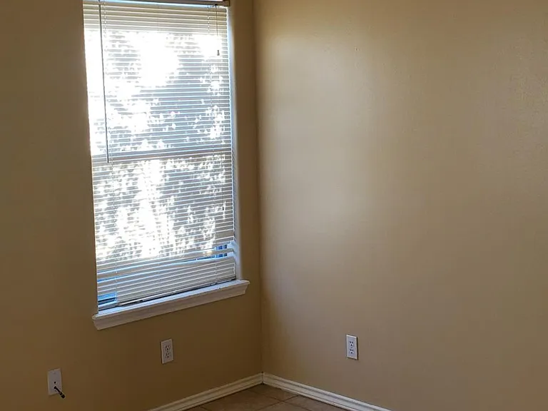 1916 Upland Dr #1 — Photo 7