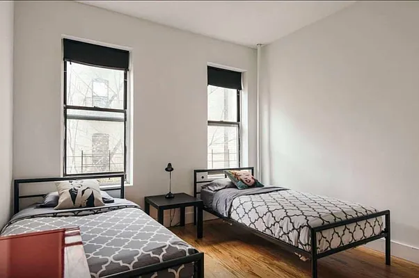 Rented by Lang Realty LLC | media 12