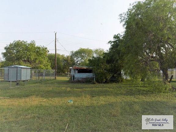 4th image of 106 1st St
