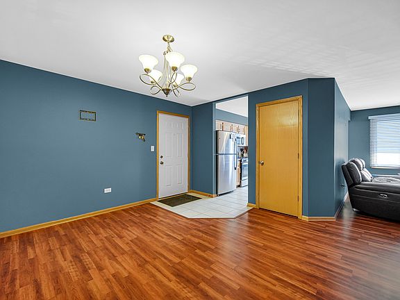 5th image of 13953 W Leamington Dr Unit 1009