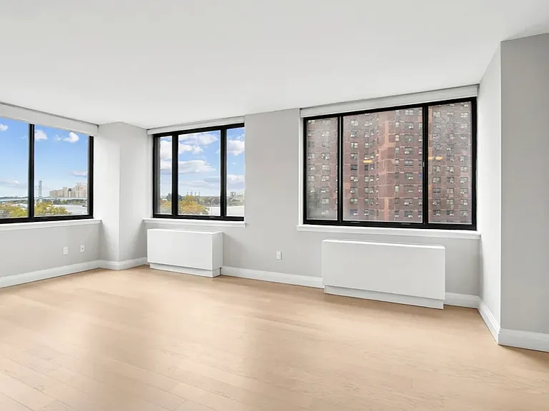 345 E 94th St #6A — Photo 3