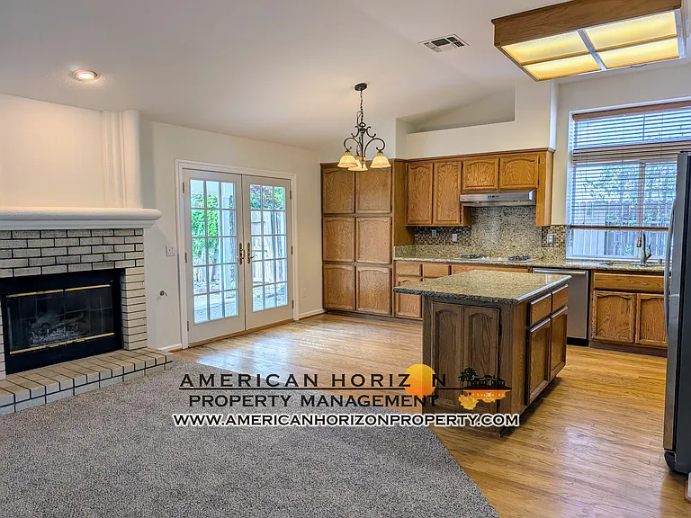 3332 Chapelle Dr — Photo 5