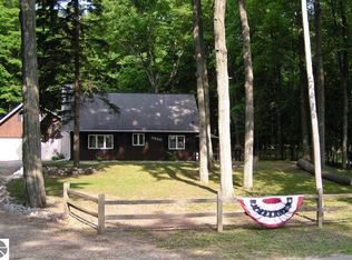 5890 Cottage Dr, Bellaire, MI 49615