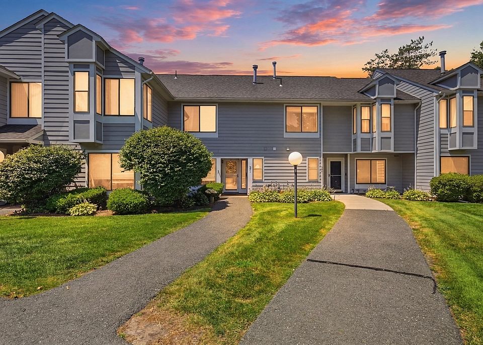 1st image of 371 Nassau Dr Unit 371