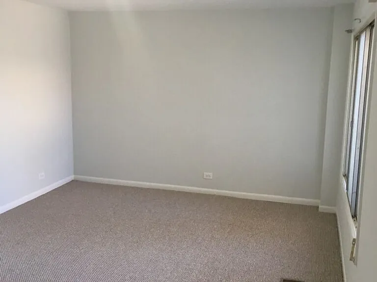 800 Oak St — Photo 6