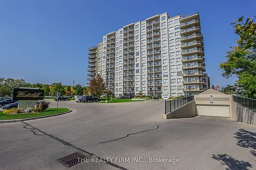 353 Commissioners Rd W Photo 1