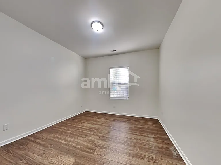 200 Orion Way — Photo 15