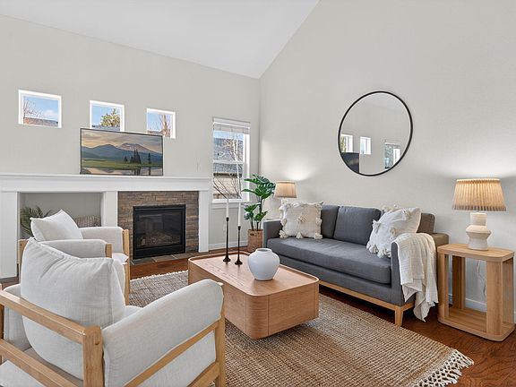 3rd image of 19744 SW Aspen Ridge Dr