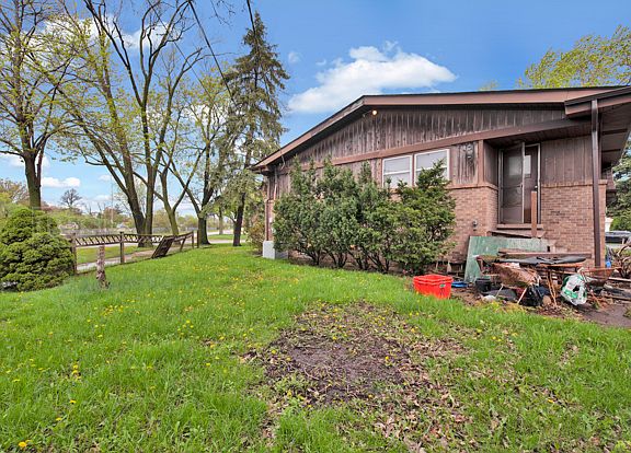 5th image of 4953 Sherwin Ave