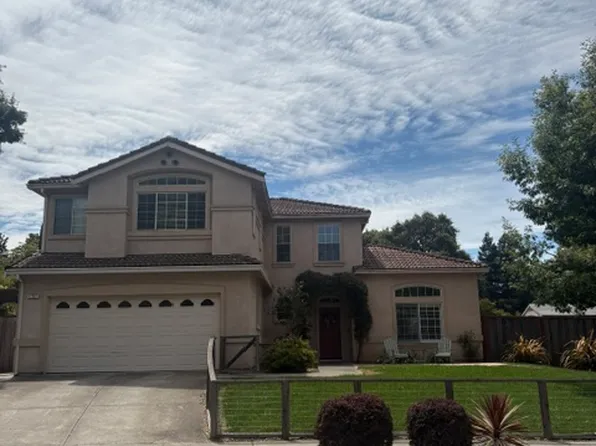 1201 Cayetano Dr, Napa, CA 94559