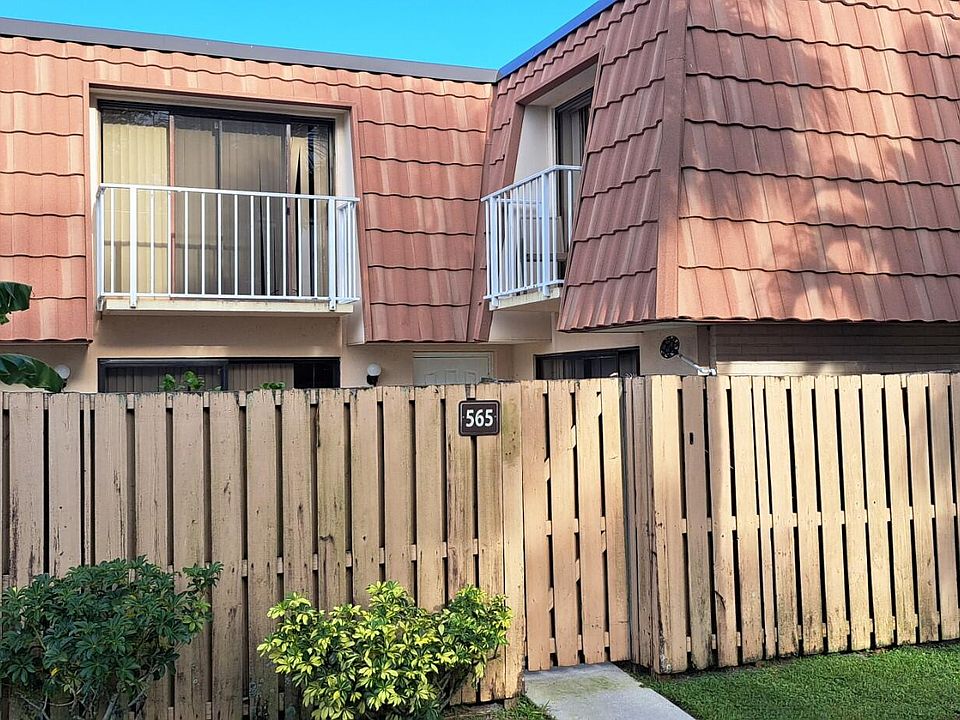 1st image of 565 Green Springs Place
