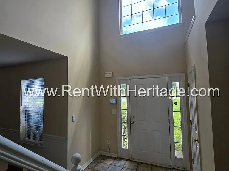 6535 Manor Creek Dr — Photo 43