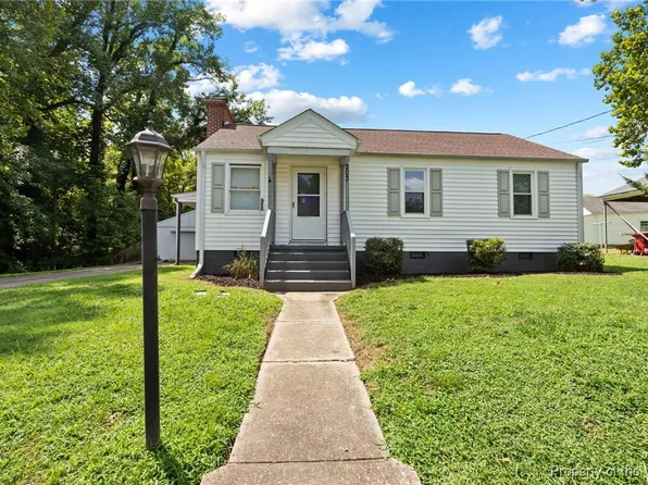 203 Pine Tree Rd, Williamsburg, VA 23185