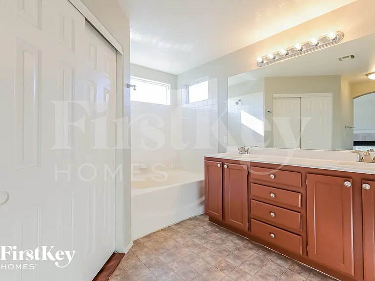 655 Corona Run Ave — Photo 13