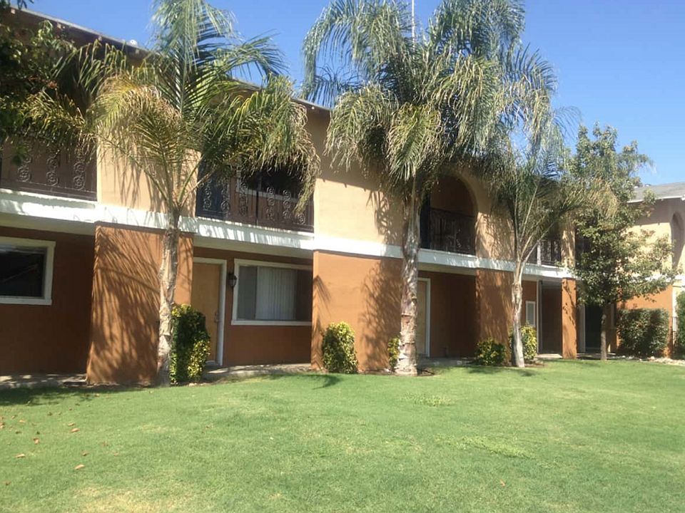 2nd image of 250 E Hazelwood Dr #36