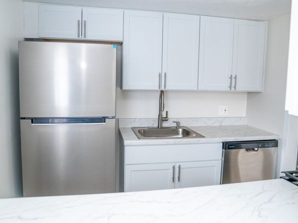 2400 Shore Blvd W #7-W2440A