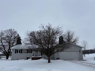 203 8th Ave W, Ellendale, MN 56026