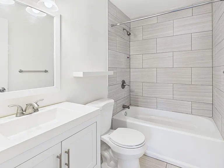 10213 34th St W — Photo 11