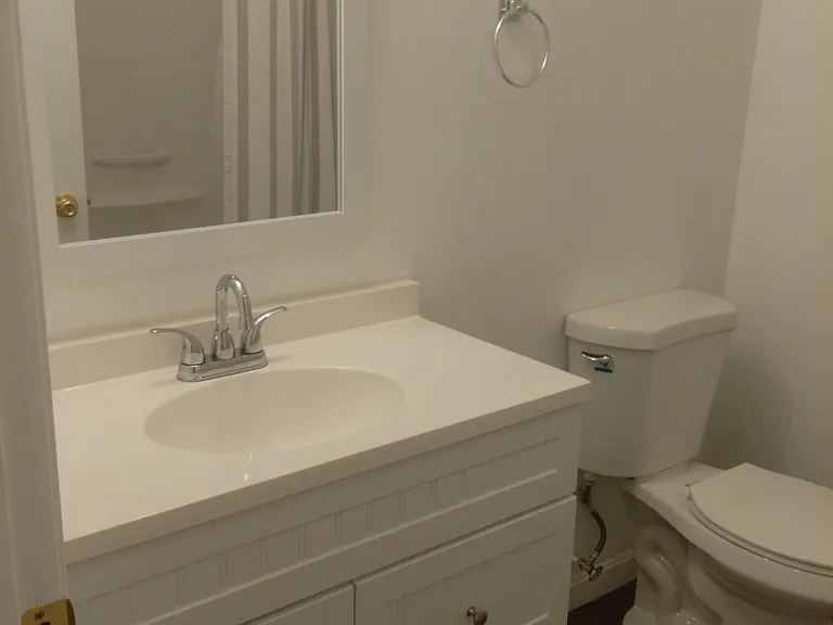 4262 Berkley Ct — Photo 11