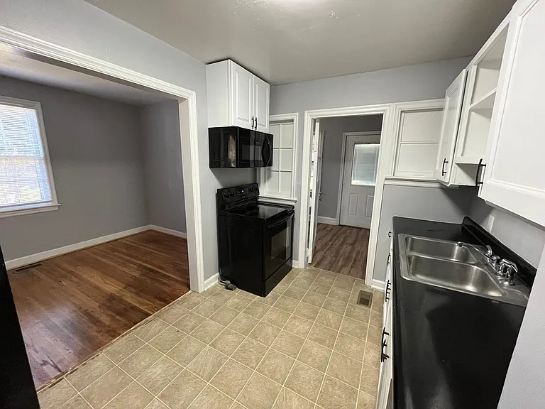 6127 Amherst Ave — Photo 12