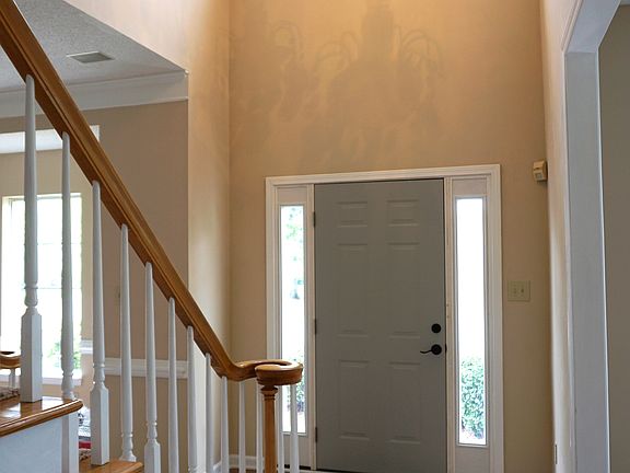 2nd image of 11332 Laurel View Dr
