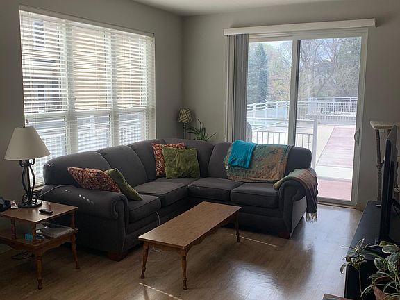 2nd image of 1924 Atwood Ave #102
