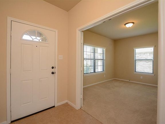 5th image of 10223 Black Birch Ln