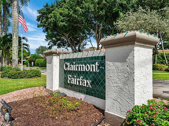 4th image of 10370 E Clairmont Circle #302