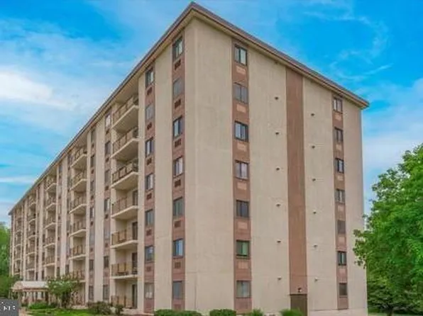 27705 Valley Run Dr, Wilmington, DE 19810