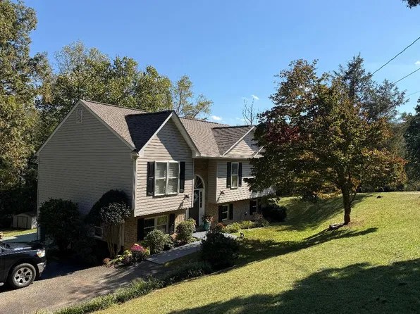 5568 Destinee Ln, Roanoke, VA 24014