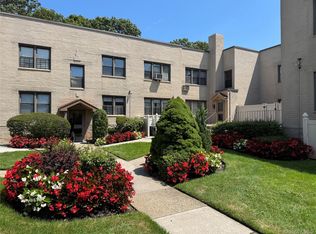 276 Cedarhurst Ave APT B2, Cedarhurst, NY 11516