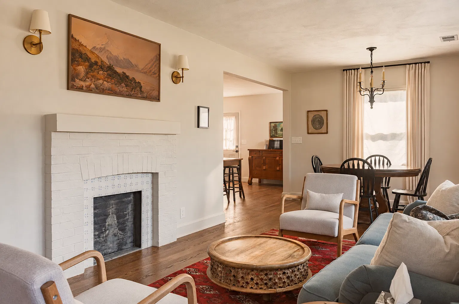 2 bed, 1300 sqft, $2,800 — Photo 2