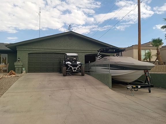 4th image of 3971 Coral Reef Dr