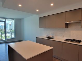 3809 Evergreen Pl #1711, Burnaby, BC V3J0M1