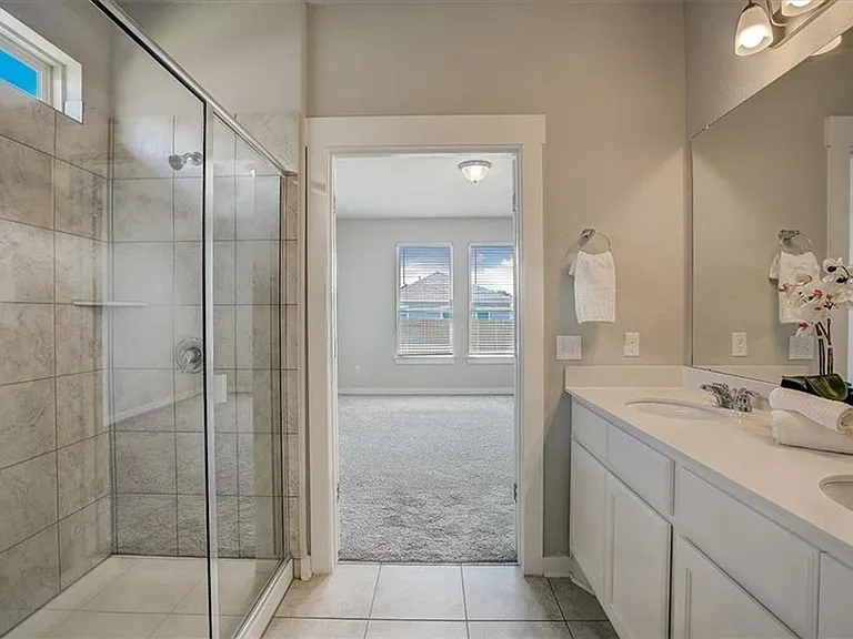 216 Trellis Blvd — Photo 17