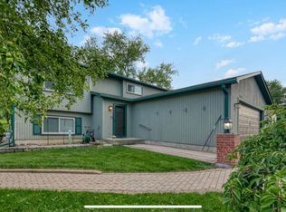 2717 29th St, Zion, IL 60099