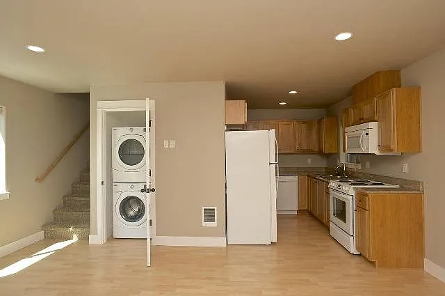 #6 - Living Area, Kitchen and Laundry #6 - Living Area, Kitchen and Laundry