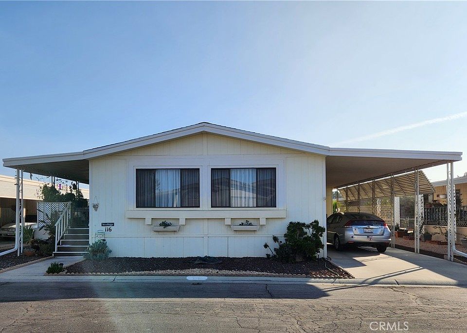 1st image of 1300 W Menlo Ave Space 116
