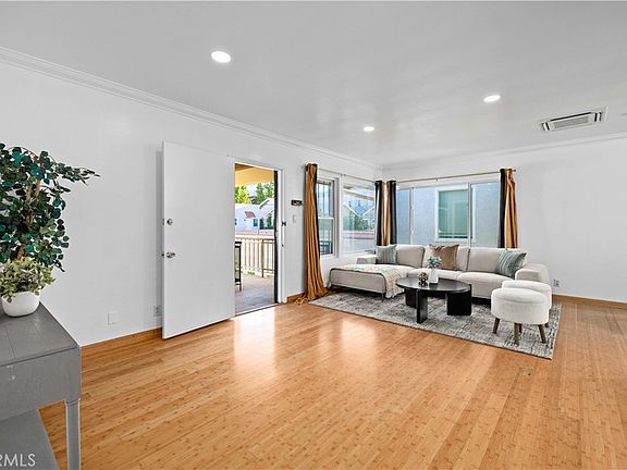 3rd image of 1227 E 1st St APT 2F