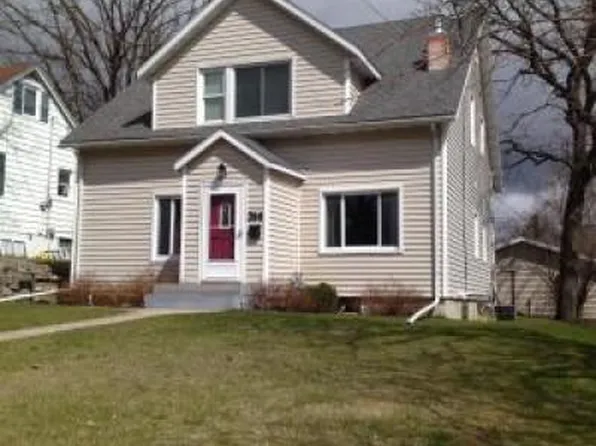 314 Elizabeth St, Detroit Lakes, MN 56501