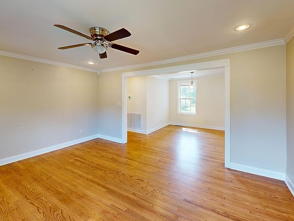 3rd image of 2127 Tatum Rd