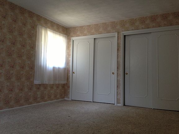 3rd image of 2211 E Reservoir Blvd
