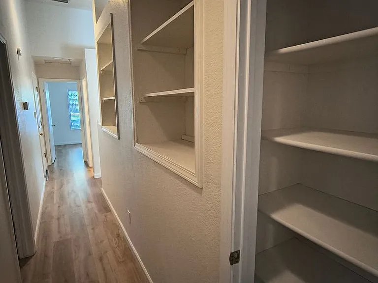 6968 Sunridge Dr — Photo 11