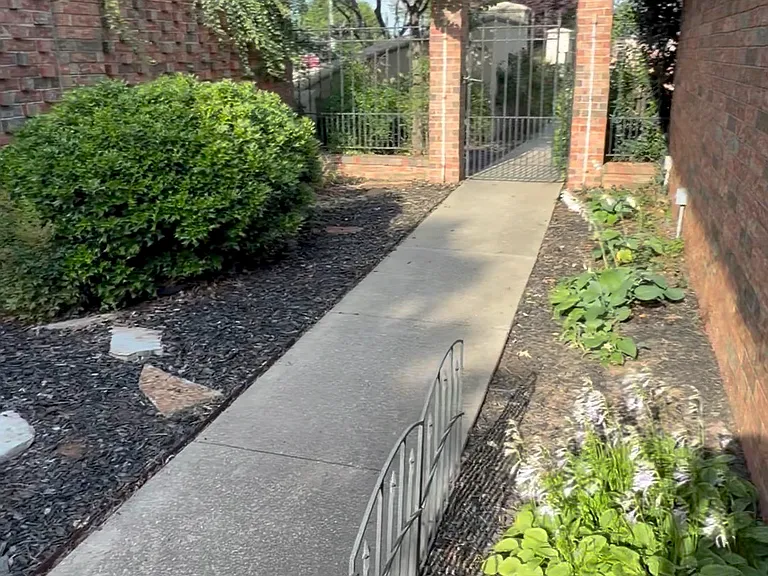 6335 Avalon Ln #6335 — Photo 10