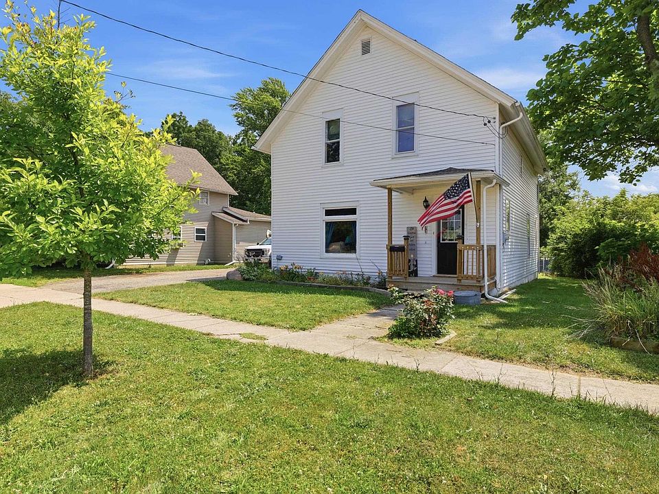 1st image of 329 W Young St