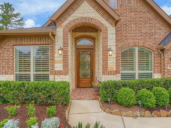 5th image of 111 Trophy Canyon Dr