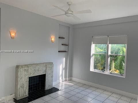 2nd image of 2421 Lake Pancoast Dr APT 4B