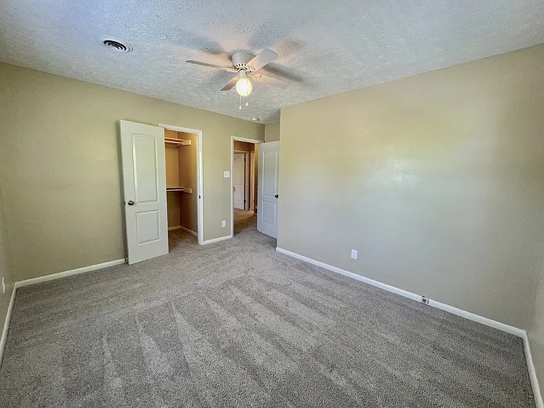 6817 Bryanstone Way — Photo 23