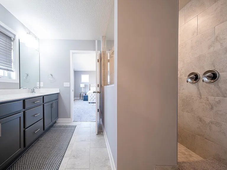 8380 Abercrombie Ln — Photo 19